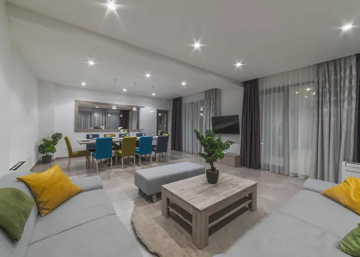 Luxury Close To The With Pool Abeona Villa Trogir