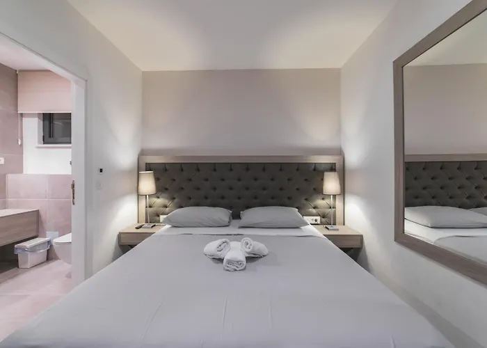 Luxury Close To The With Pool Abeona * Trogir