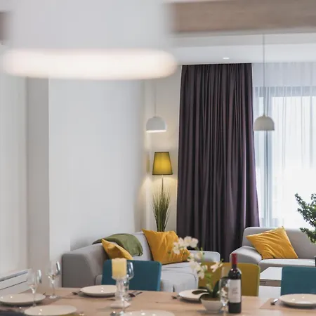 Vila Luxury Close To The With Pool Abeona *
