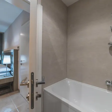 فيلة Luxury Close To The With Pool Abeona