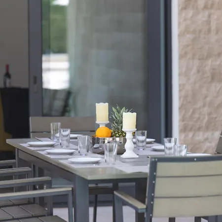 Vila Luxury Close To The With Pool Abeona Trogir