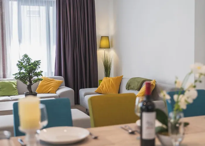 Luxury Close To The With Pool Abeona *